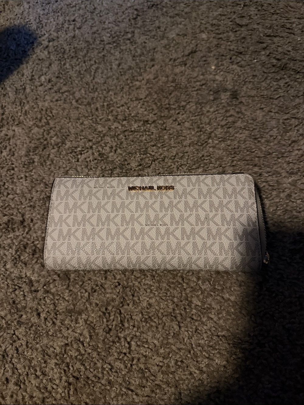 Michael Kors Gray MK Signature Zip Card Holder